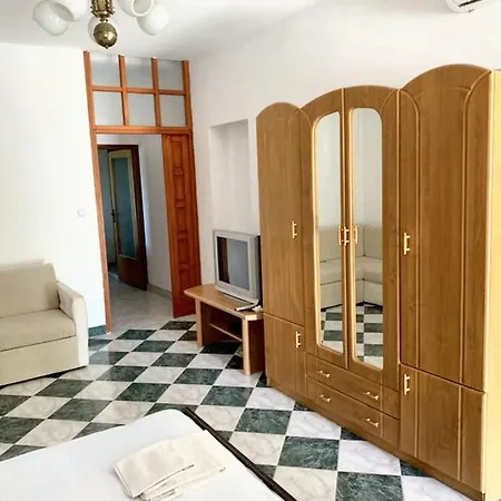 Lägenhet With Sea And Mountain Views In - 54 Sqm. *