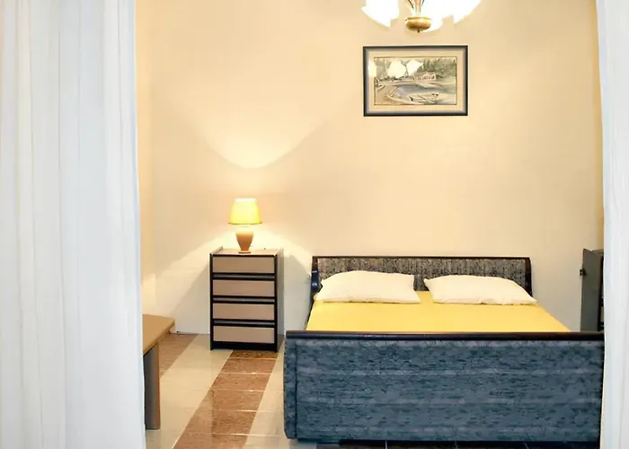 With Sea And Mountain Views In - 54 Sqm. Apartment Ražanac